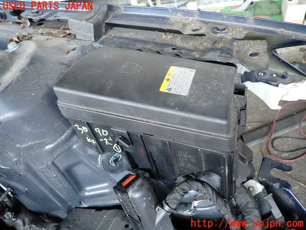 2UPJ-30706741]VW ゴルフ(AUCJZ)ヒューズボックス1 中古_m0001.jpg