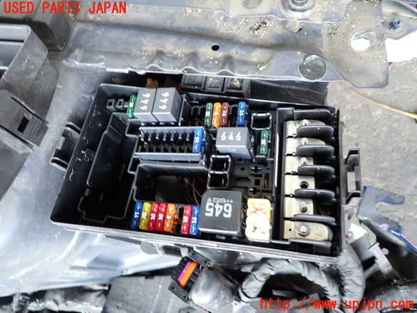 2UPJ-30706741]VW ゴルフ(AUCJZ)ヒューズボックス1 中古_m0002.jpg