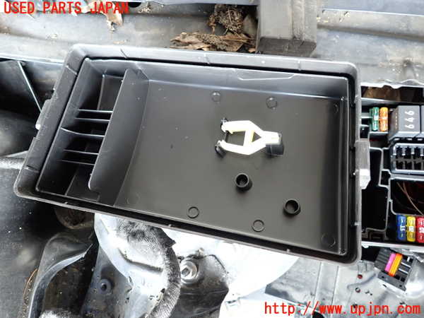 2UPJ-30706741]VW ゴルフ(AUCJZ)ヒューズボックス1 中古_m0003.jpg