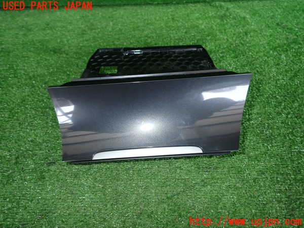 2UPJ-30707842]VW ゴルフ(AUCJZ)小物入れ2 中古_m0001.jpg