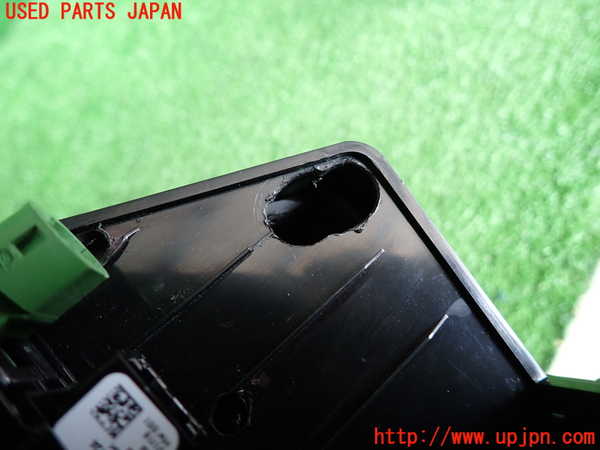 2UPJ-30707842]VW ゴルフ(AUCJZ)小物入れ2 中古_m0005.jpg