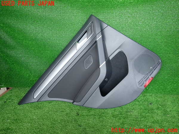 2UPJ-30701324]VW ゴルフ(AUCJZ)左後ドア内張り 中古_m0001.jpg