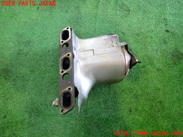 2UPJ-30712041]アルファロメオ・147 GTA(937AXL)エキマニ1 触媒 マニバーター 中古_m0001.jpg