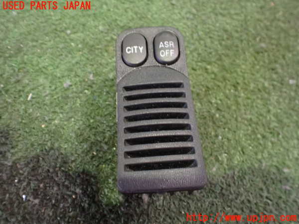 2UPJ-30716306]アルファロメオ・147 GTA(937AXL)スイッチ1 (CITY、ASR OFF) 中古_m0001.jpg