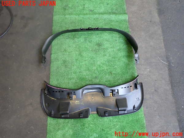 2UPJ-30711578]アルファロメオ・147 GTA(937AXL)バックドア内張り 中古_m0002.jpg