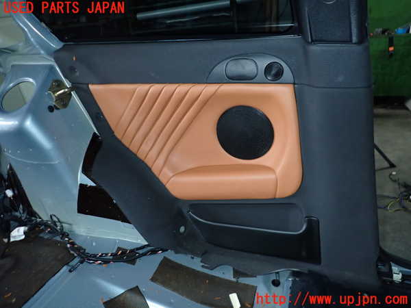 2UPJ-30717680]アルファロメオ・147 GTA(937AXL)左リアピラートリム 中古_m0003.jpg