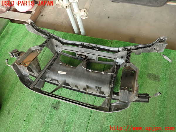 2UPJ-30721041]BMW 135i クーペ(UC35)コアサポート 中古 (E82)_m0005.jpg