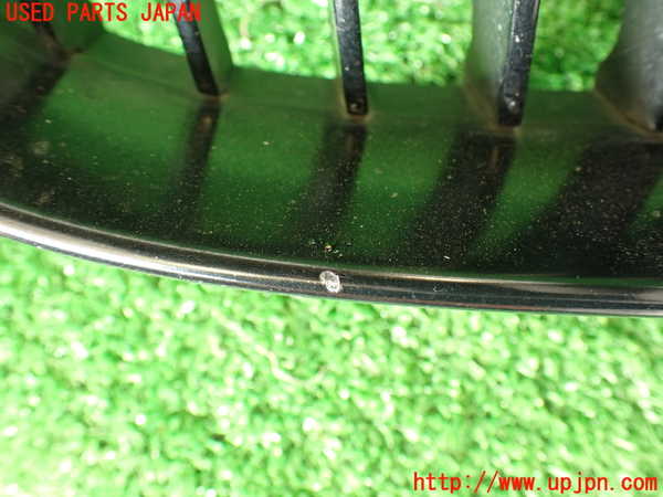 2UPJ-30721050]BMW 135i クーペ(UC35)ラジエターグリル 中古 (E82)_m0004.jpg