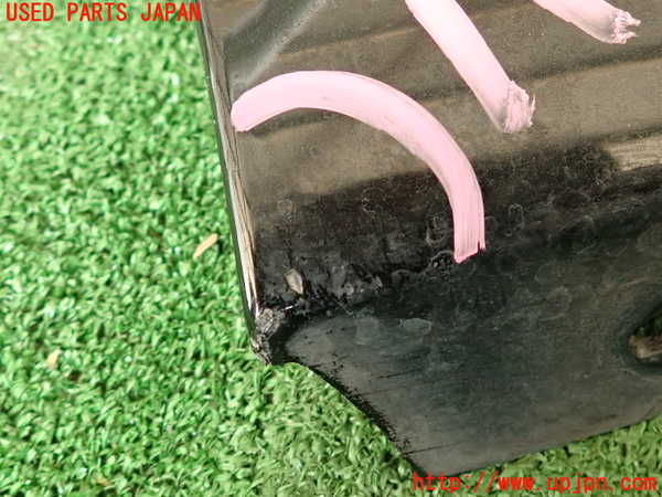 2UPJ-30721390]BMW 135i クーペ(UC35)右サイドステップ 中古 (E82)_m0002.jpg