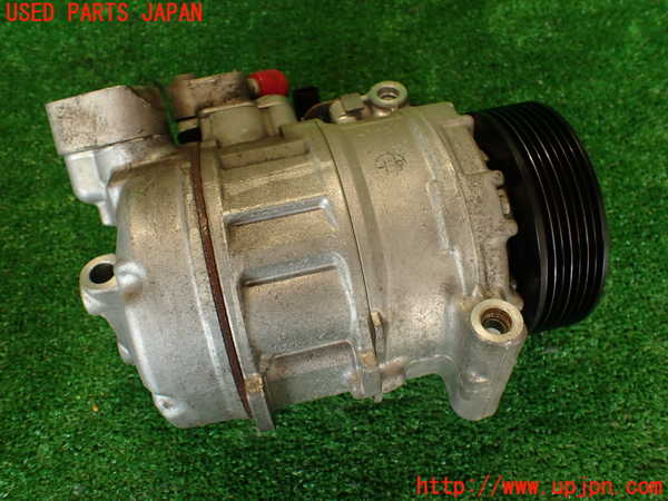 2UPJ-30726025]BMW 135i クーペ(UC35)エアコンコンプレッサー 中古 (E82)_m0002.jpg