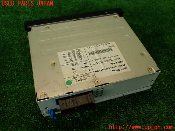 2UPJ-30726589]BMW 135i クーペ(UC35)カーナビゲーション HDD 中古 (E82)_m0002.jpg