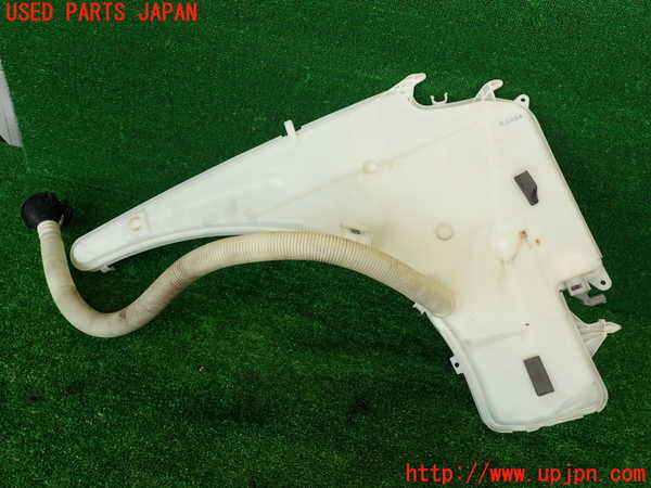 2UPJ-30726791]BMW 135i クーペ(UC35)ウォッシャータンク1 中古 (E82)_m0002.jpg