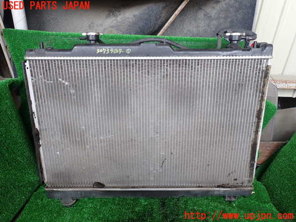 1UPJ-30732321]エスティマハイブリッド(AHR10W)ラジエーター1 中古_m0001.jpg