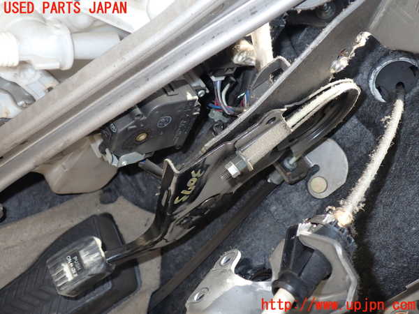 1UPJ-30737550]エスティマハイブリッド(AHR10W)サイドブレーキレバー 中古_m0001.jpg