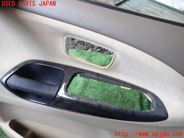 1UPJ-30731264]エスティマハイブリッド(AHR10W)左前ドア内張り 中古_m0002.jpg