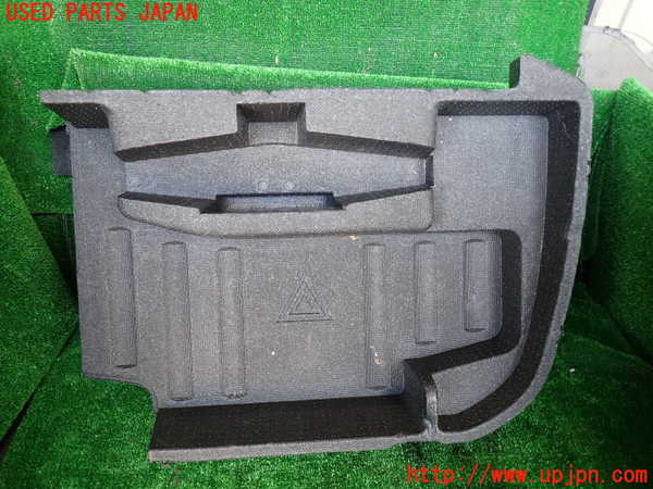 1UPJ-30737771]エスティマハイブリッド(AHR10W)ラゲッジトレイ1 中古_m0001.jpg