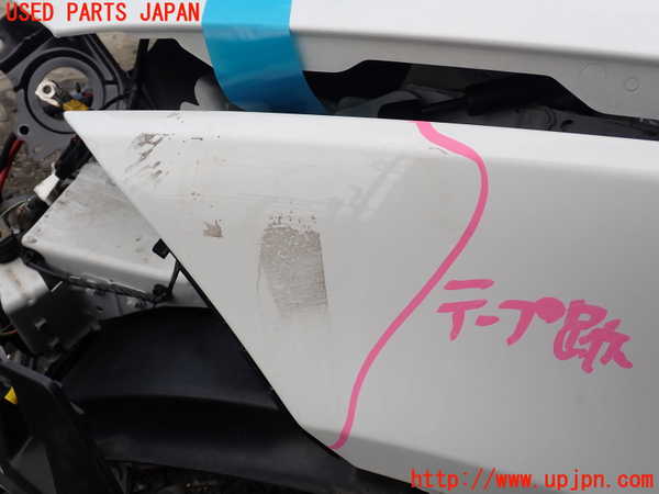 1UPJ-30741082]ジャガー・Eペイス(DF2NA)左前フェンダー 中古_m0002.jpg