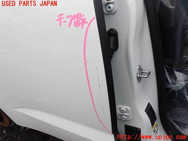 1UPJ-30741290]ジャガー・Eペイス(DF2NA)右後ドア M352 中古_m0002.jpg