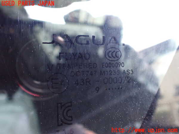 1UPJ-30741380]ジャガー・Eペイス(DF2NA)右クォーターガラス M1235 中古_m0002.jpg