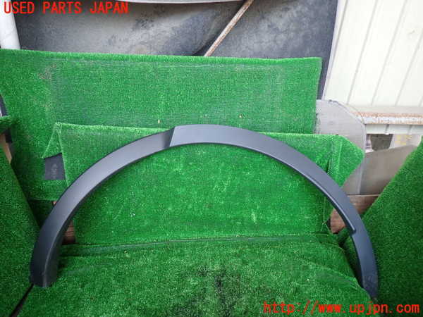 1UPJ-30741446]ジャガー・Eペイス(DF2NA)左後オーバーフェンダー 中古_m0001.jpg