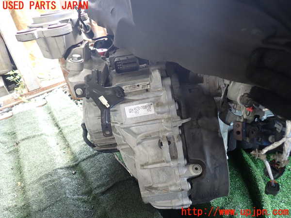 1UPJ-30743010]ジャガー・Eペイス(DF2NA)ミッション AT 204DT 4WD 中古_m0002.jpg