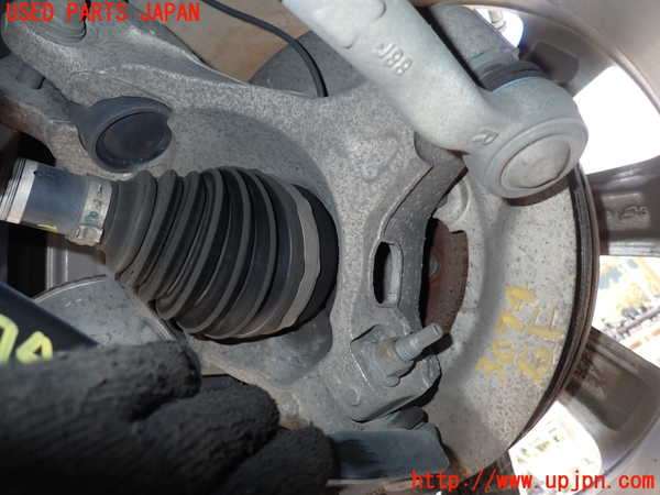 1UPJ-30744290]ジャガー・Eペイス(DF2NA)右フロントナックルハブ 中古_m0001.jpg