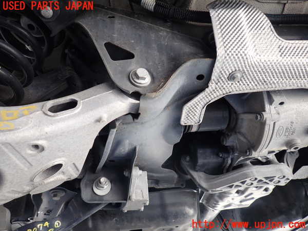 1UPJ-30745295]ジャガー・Eペイス(DF2NA)リアメンバー 中古_m0003.jpg