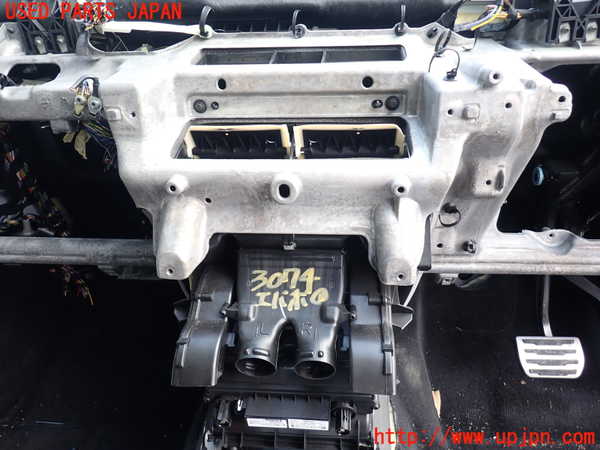 1UPJ-30746081]ジャガー・Eペイス(DF2NA)エバポレーター1 中古_m0001.jpg