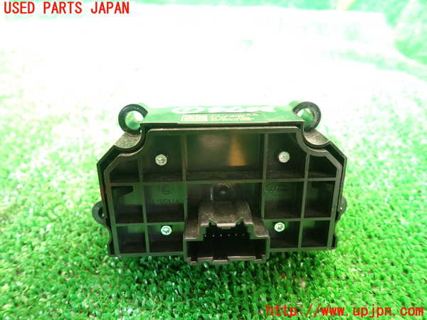 1UPJ-30746306]ジャガー・Eペイス(DF2NA)スイッチ1 (電動パーキング) 中古_m0002.jpg