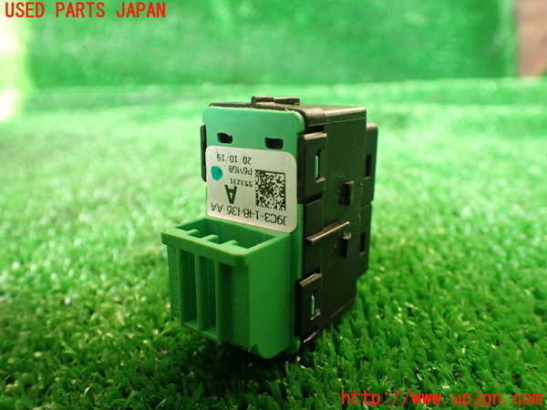 1UPJ-30746309]ジャガー・Eペイス(DF2NA)スイッチ4 (オートアイドリングストップOFF 横滑り防止OFF) ジャンク部品取り_m0002.jpg