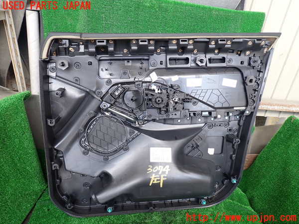 1UPJ-30741264]ジャガー・Eペイス(DF2NA)左前ドア内張り 中古_m0004.jpg