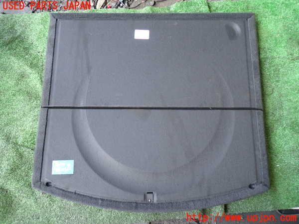 5UPJ-30747771]ジャガー・Eペイス(DF2NA)ラゲッジトレイ1 中古_m0002.jpg