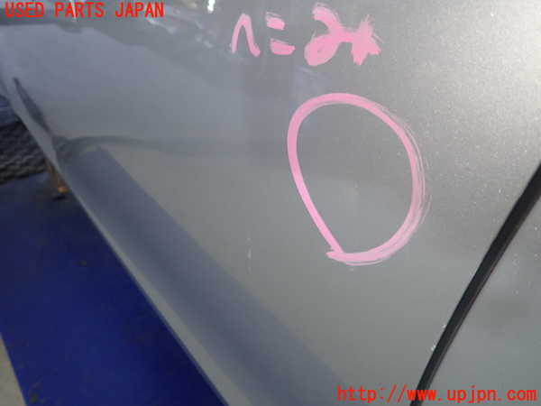 1UPJ-30751260]レクサス・CT200h(ZWA10)左前ドア NSG M4O5 中古_m0002.jpg