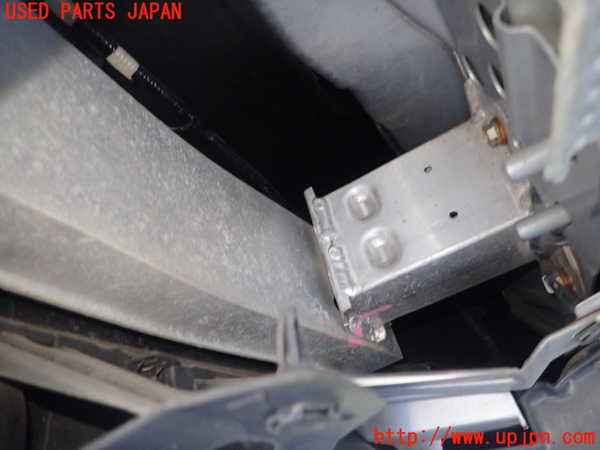 1UPJ-30751614]レクサス・CT200h(ZWA10)リアバンパーホースメント 中古_m0003.jpg