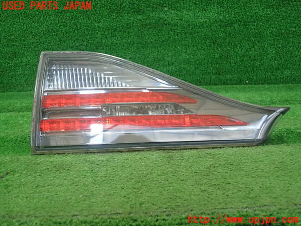 1UPJ-30751552]レクサス・CT200h(ZWA10)左リアフィニッシャー 中古_m0001.jpg