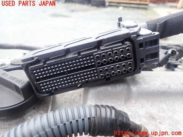 1UPJ-30752010]レクサス・CT200h(ZWA10)エンジン 2ZR-FXE 中古_m0004.jpg