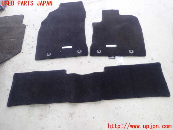 1UPJ-30757800]レクサス・CT200h(ZWA10)フロアマット 中古_m0001.jpg