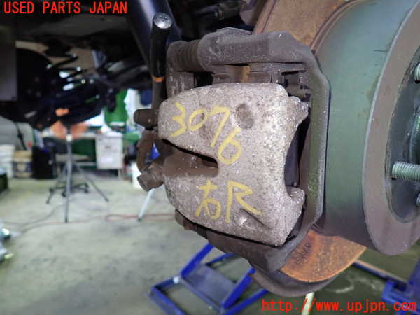 1UPJ-30764090]エスティマ(ACR50W)右リアキャリパー 中古_m0001.jpg