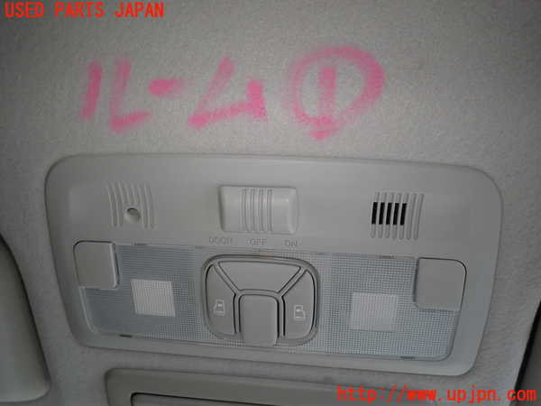 1UPJ-30766411]エスティマ(ACR50W)ルームランプ1 中古_m0001.jpg