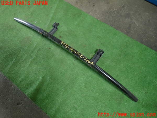 1UPJ-30771014]クライスラー・300(LX36)フロントバンパーホースメント 中古_m0001.jpg