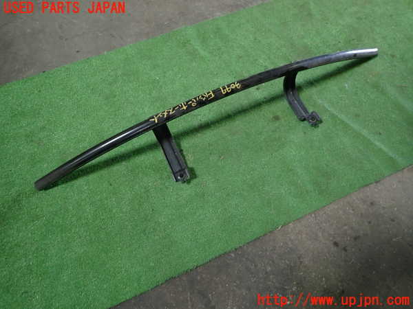 1UPJ-30771014]クライスラー・300(LX36)フロントバンパーホースメント 中古_m0002.jpg