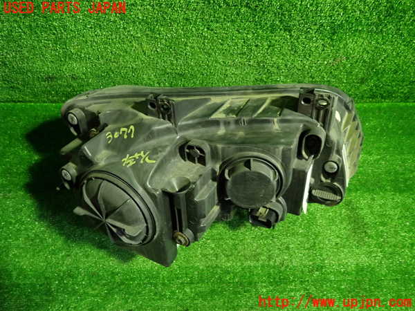 1UPJ-30771132]クライスラー・300(LX36)左ヘッドライト HID 中古_m0003.jpg