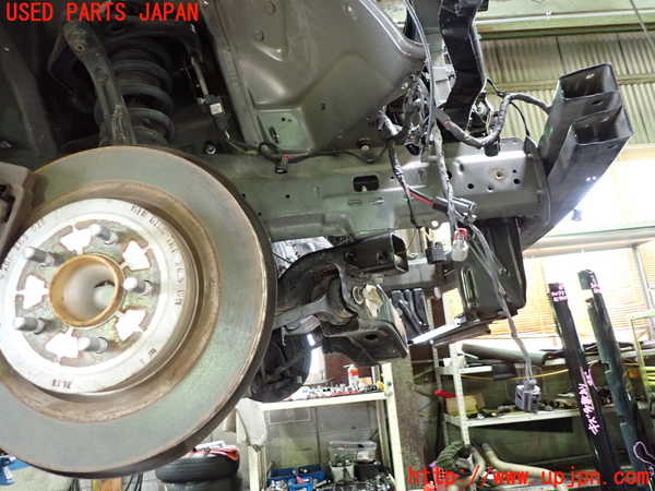 1UPJ-30774290]クライスラー・300(LX36)右フロントナックルハブ 中古_m0002.jpg
