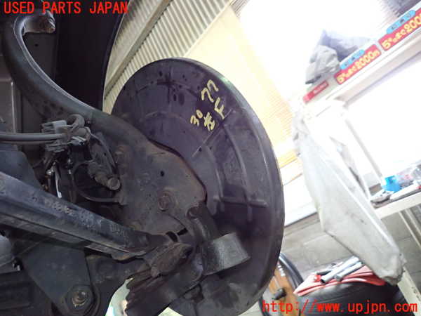 1UPJ-30774295]クライスラー・300(LX36)左フロントナックルハブ 中古_m0001.jpg