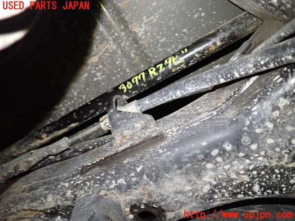 1UPJ-30775445]クライスラー・300(LX36)リアスタビライザー 中古_m0001.jpg