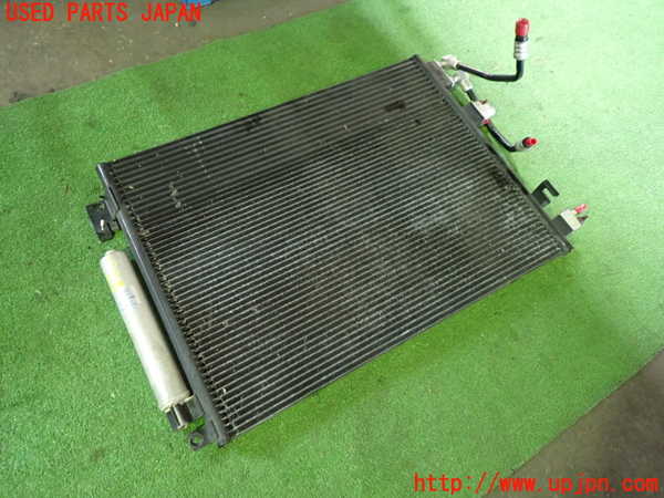 1UPJ-30776031]クライスラー・300(LX36)エアコンコンデンサー1 中古_m0001.jpg