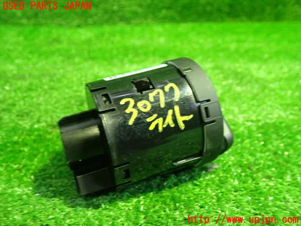 1UPJ-30776285]クライスラー・300(LX36)ライトスイッチ 中古_m0004.jpg