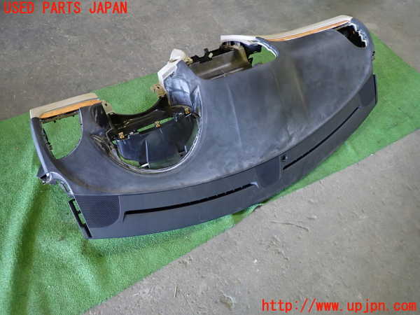 1UPJ-30777505]クライスラー・300(LX36)ダッシュボード 中古_m0003.jpg