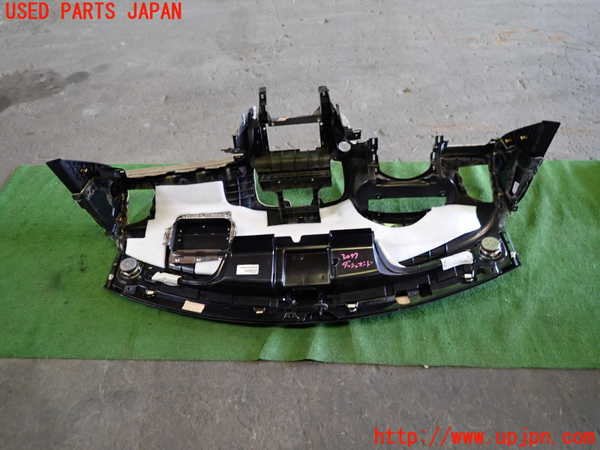 1UPJ-30777505]クライスラー・300(LX36)ダッシュボード 中古_m0004.jpg