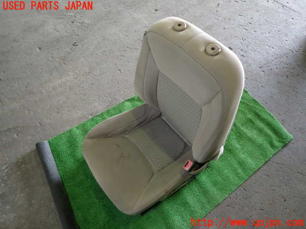 1UPJ-30777035]クライスラー・300(LX36)運転席シート 中古_m0001.jpg